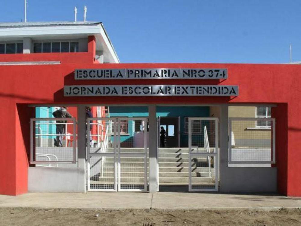 Inauguran la Escuela n� 374