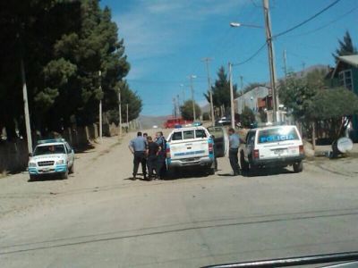 Conflicto entre vecinos deriv� en disparos a la polic�a