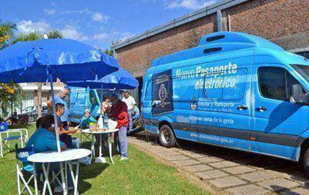 Con �xito comenz� ayer el operativo para la tramitaci�n del documento