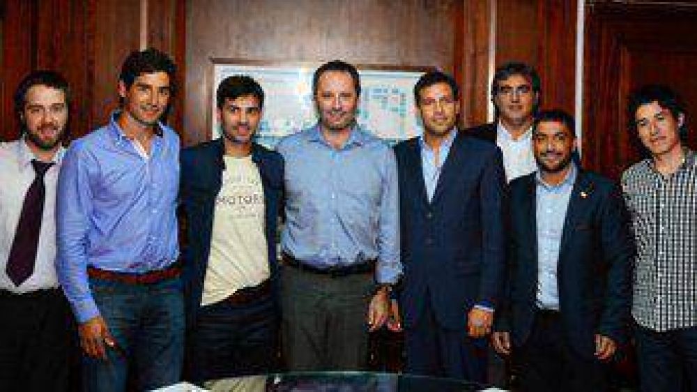 Molina recibi� a intendentes en SEDRONAR	