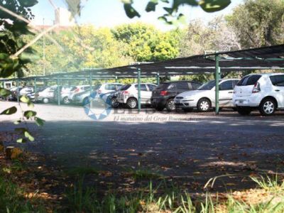 Denuncian robos de autos en el Hospital