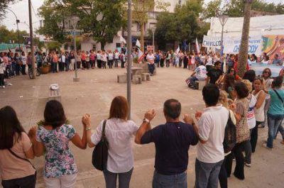 Marcha y asamblea del Frente Gremial en Chivilcoy 