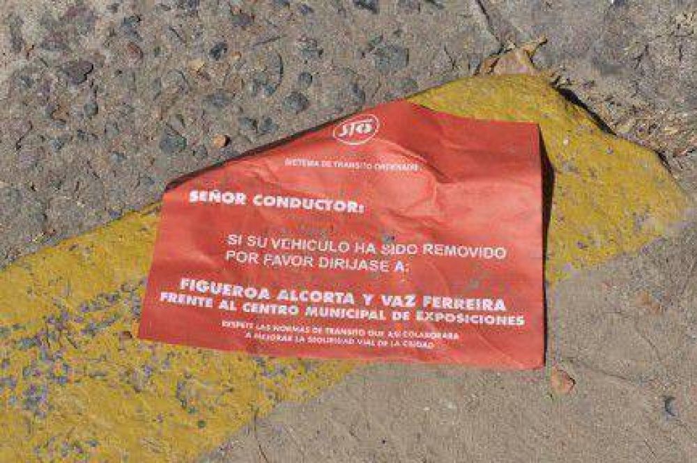 M�s de 700 mil autos no tienen donde estacionar