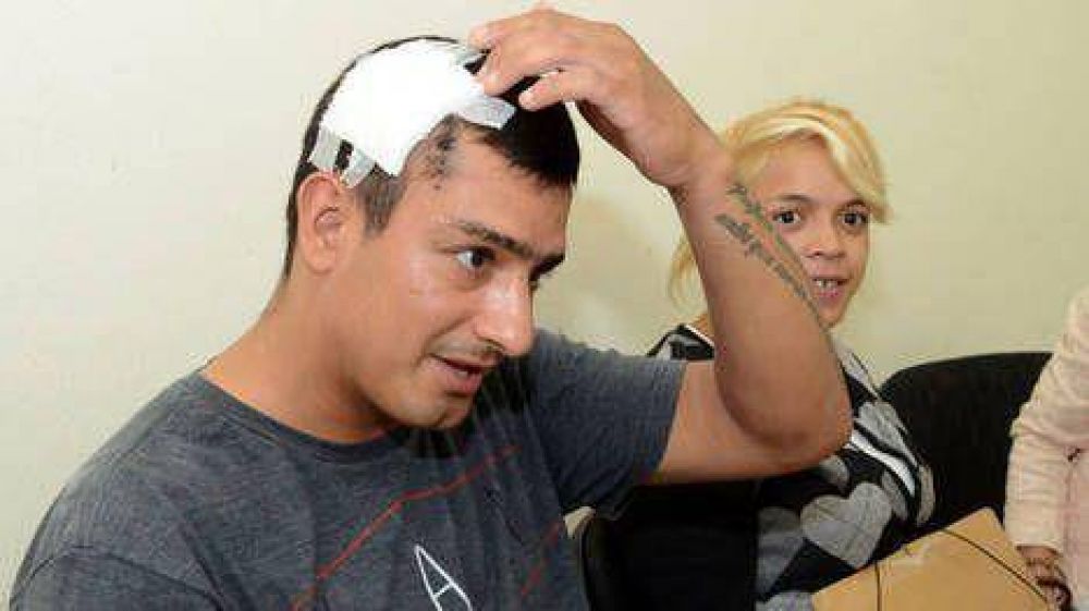 As� qued� el joven al que tiraron del puente en un piquete