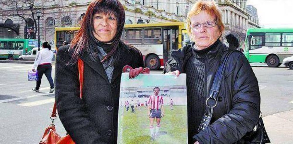 Muri� el pol�mico juez destituido Am�lcar Vara