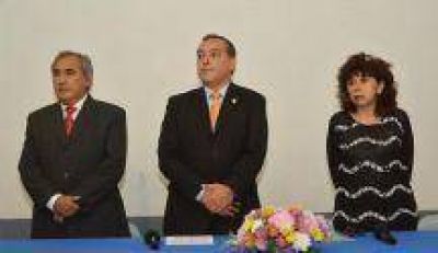 Dr. Jorge Coronel, Presidente del C�rculo M�dico: "La mayor�a de los profesionales busca radicarse en las grandes ciudades"