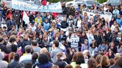 �Docentes Unidos� cit� ma�ana a una asamblea