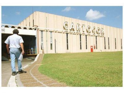 Cartocor despidi� a 27 empleados de su planta de Paran�
