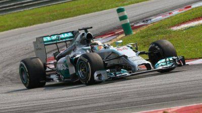 Lewis Hamilton gan� el Gran Premio de Malasia de F�rmula 1