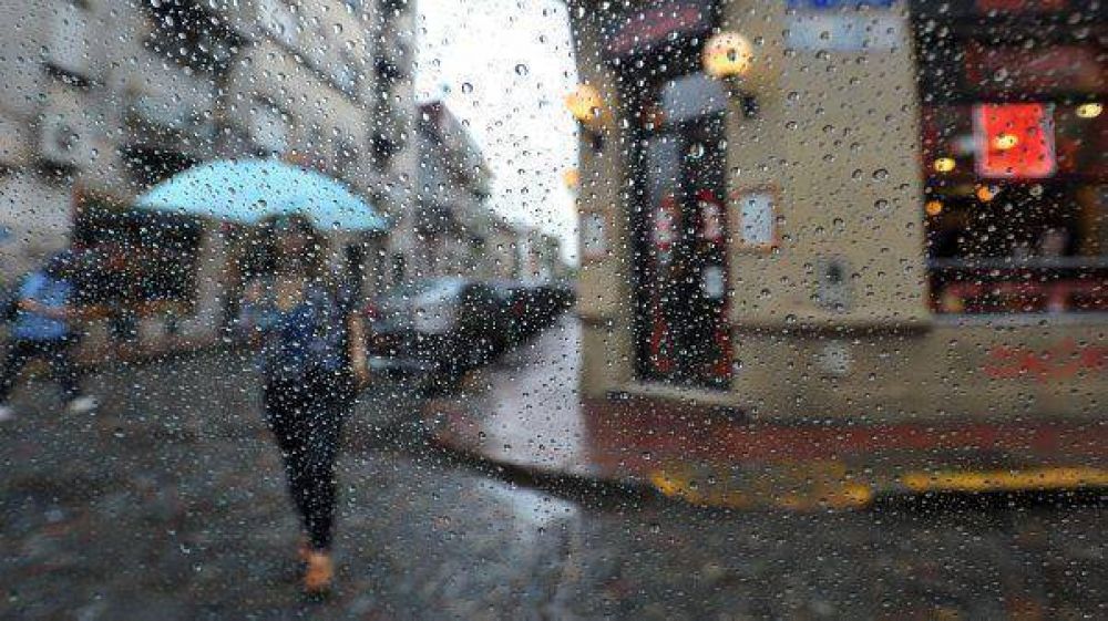 Se espera un domingo lluvioso y con tormentas en la Ciudad y alrededores
