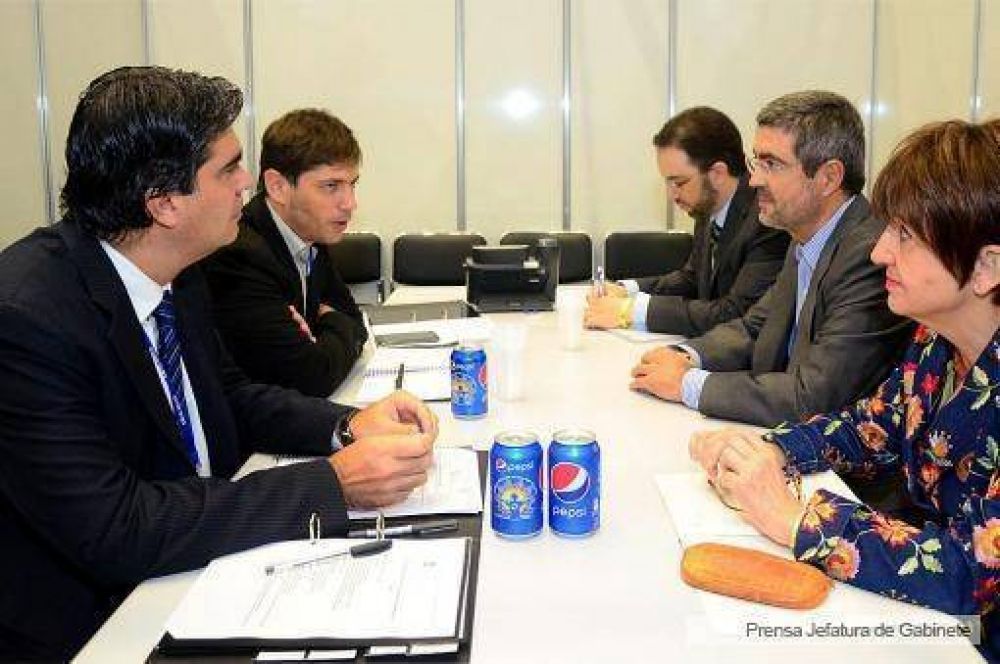 El BID financiar� obras municipales y becas por 274 millones de d�lares