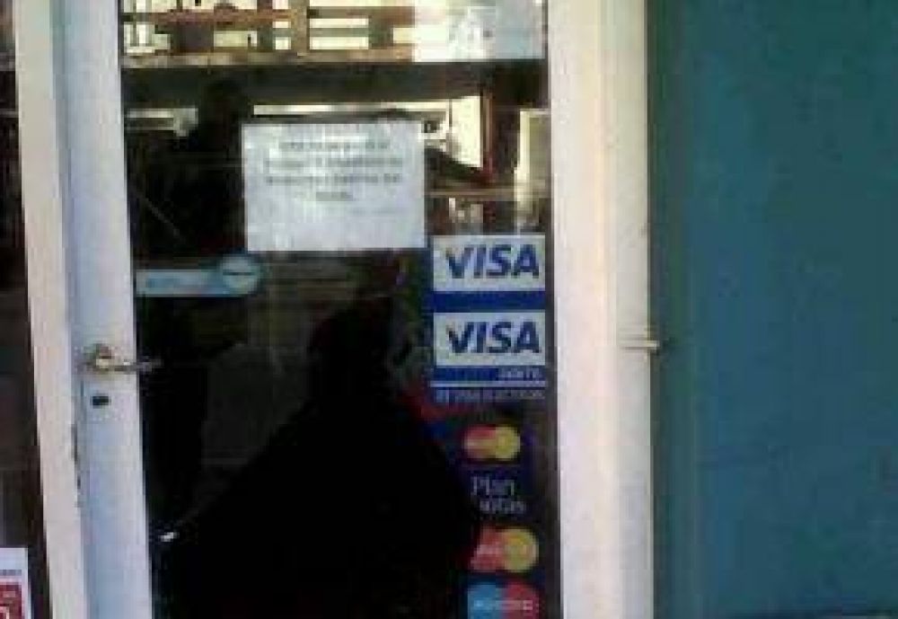 Robo a un comercio durante la madrugada