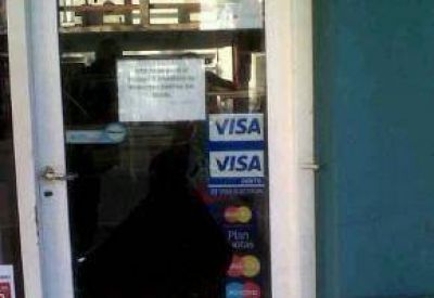 Robo a un comercio durante la madrugada
