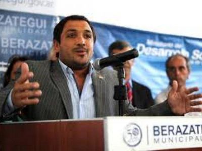 Mussi: �Los que pueden pagar los servicios deben ayudar a subsidiar las tarifas de los que menos tienen�