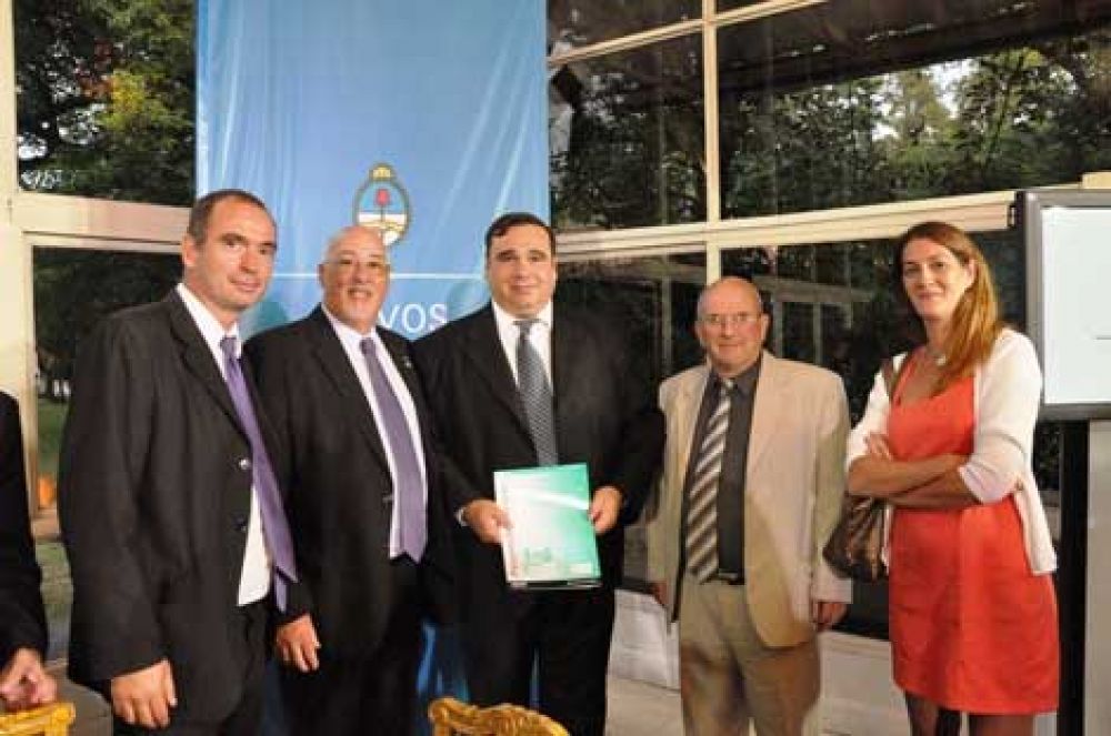 El Parque Industrial recibi� un aporte de $600.000 para construir un nuevo acceso 