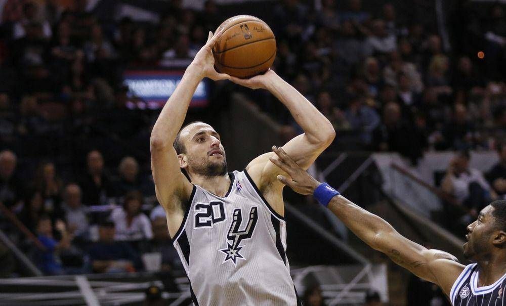 Con 15 puntos de "Manu", los Spurs igualaron su marca hist�rica de 17 victorias consecutivas