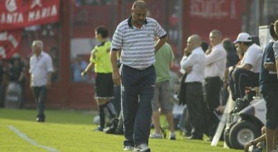 En Talleres, siguen pensando en Caruso Lombardi