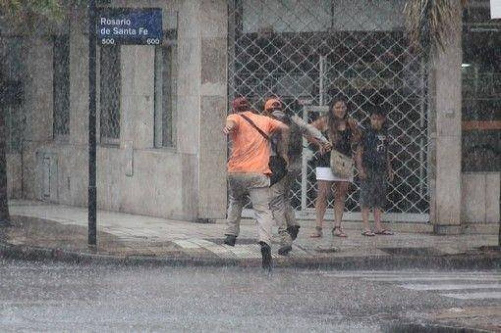 Alerta por lluvias y tormentas fuertes para el sur de C�rdoba