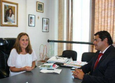 La Provincia y la Legislatura trabajan de manera conjunta en la nueva Ley Org�nica Municipal