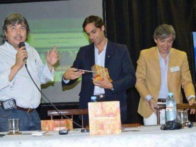 Lanzaron en Or�n un centro de desarrollo para j�venes emprendedores rurales