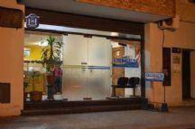 Un sargento de la Polic�a fue separado de la fuerza tras asaltar una casa de pr�stamos en pleno centro de Salta