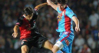 Col�n busca sumar ante Arsenal