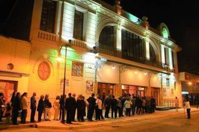 Abril a pleno en el Teatro Gualeguaych�