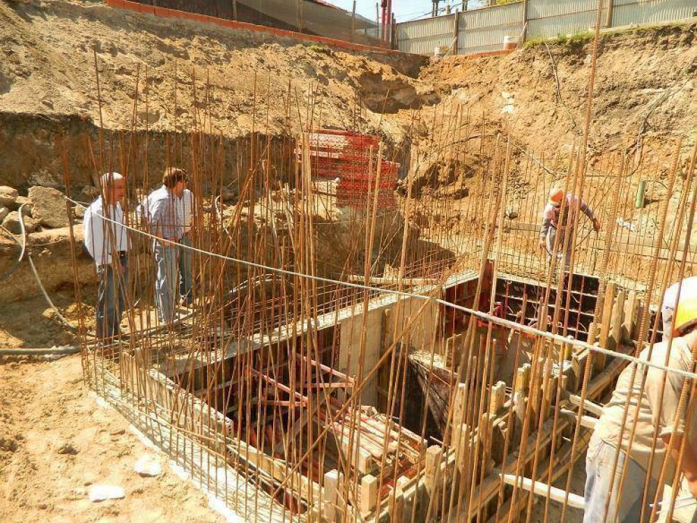 La obra del Colector Cloacal Norte presenta un 63 por ciento de avance