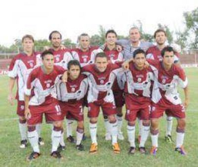 Argentino A: Defensores pudo ganar