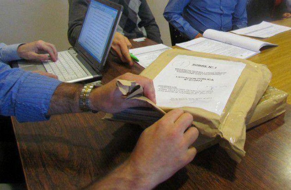 Licitan la construcci�n de 5 playones deportivos