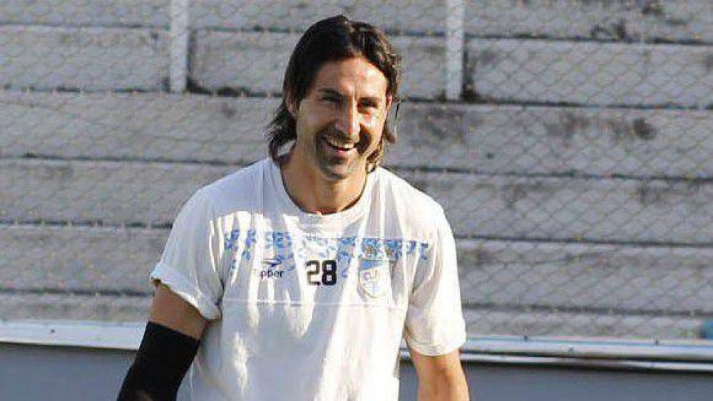Lucchetti, un nuevo atacante para los �Decanos�