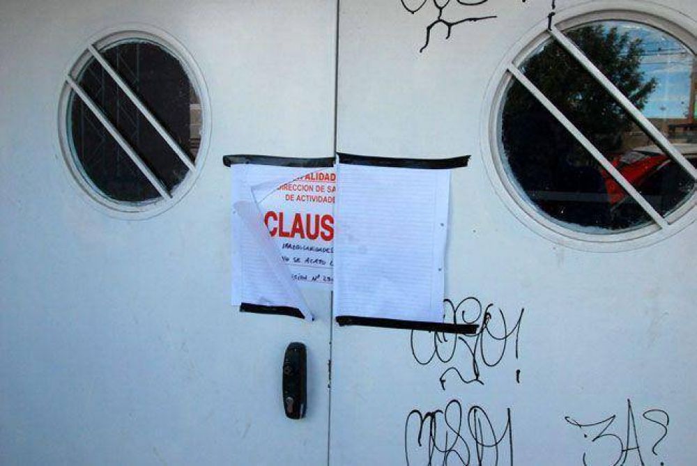Abrieron una �Saladita� en el club Belgrano y la Municipalidad la clausur�