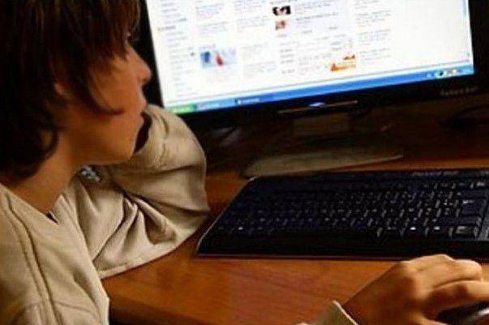 Alvear: buscan a un joven que amenazaba a otros por Facebook