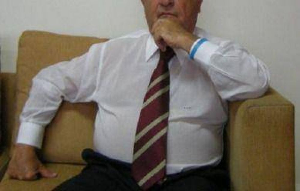 Pasa por el div�n Eduardo Alberto Duhalde