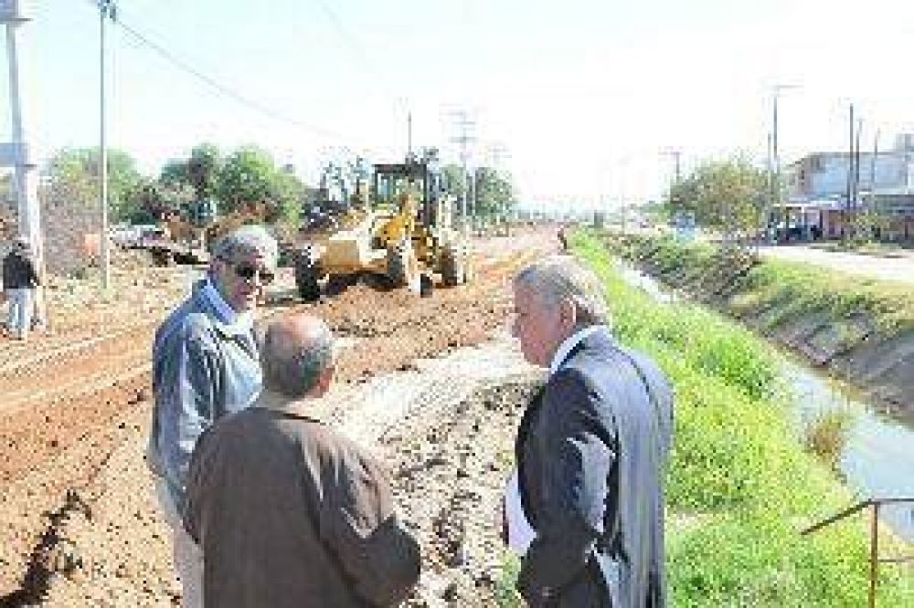 La Municipalidad ejecuta una serie de obras para "mejorar la calidad de vida de los vecinos"