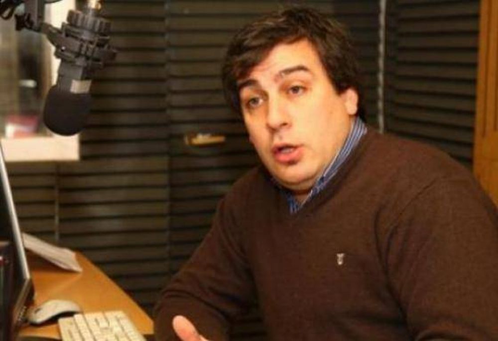 Prades: �Costa no deber�a presentarse� como candidato a la presidencia de la UCR