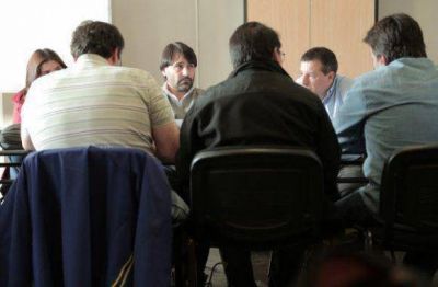 Gobierno y SUTEF firmaron el acuerdo