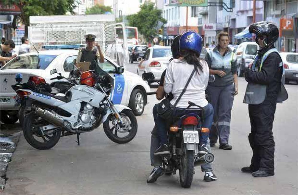 Guardia Urbana: m�s controles, reclamos y algunas pol�micas