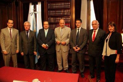 Para desgastar el discurso massista, comienza a debatirse el anteproyecto del C�digo Penal