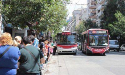 Mestre pis� el freno con la compra de troles rusos