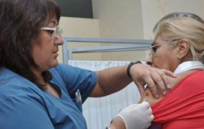 Ya se vacuna contra la gripe en C�rdoba