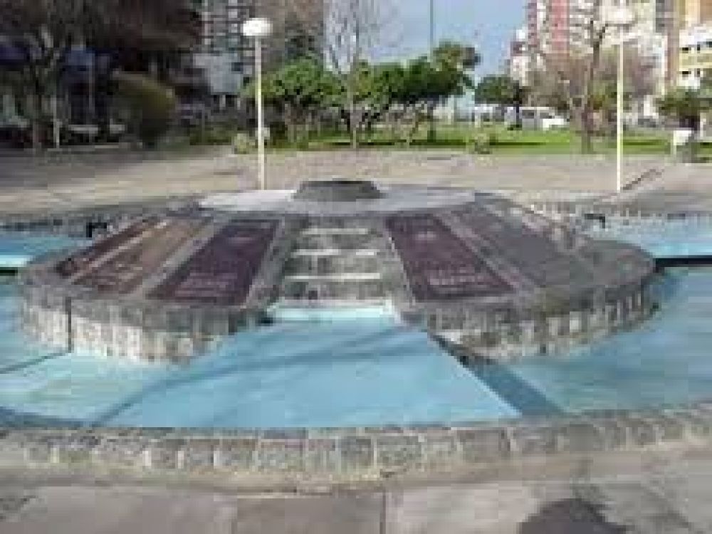 Los ex combatientes piden la puesta en valor del Monumento a los Ca�dos tras 26 a�os