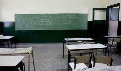 Afirman que 12 escuelas no pudieron iniciar las clases por problemas de infraestructura