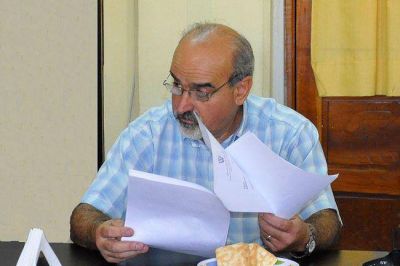 Docentes: AMET apoya el acuerdo a octubre