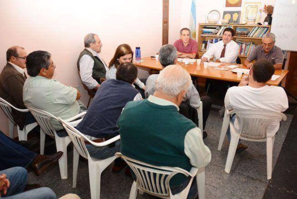 Tarifa el�ctrica: el Gobierno hizo una oferta a las cooperativas pero la dej� �stand by�