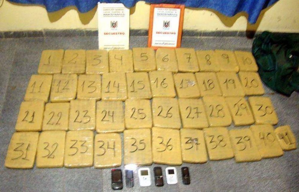 Secuestraron 40 kilos de marihuana en la ruta 143
