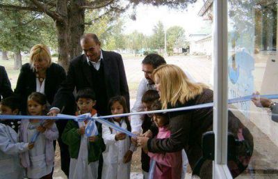 Inauguraron obras en Escuela N� 41 de V�rtiz