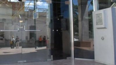 Empleados del Banco de la Naci�n iniciaron el paro