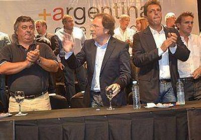 Massa a Mercedes: encuentro de concejales	