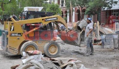 La obra de plaza Libertad estar� antes del Moto GP